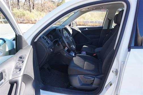 2014 Volkswagen Tiguan Auto S