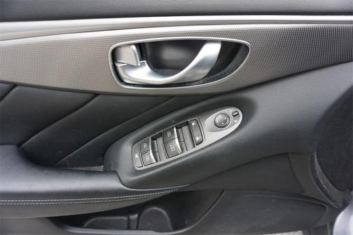 2014 INFINITI Q50 Premium
