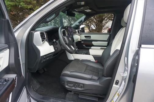 2023 Toyota Tundra Hybrid Capstone