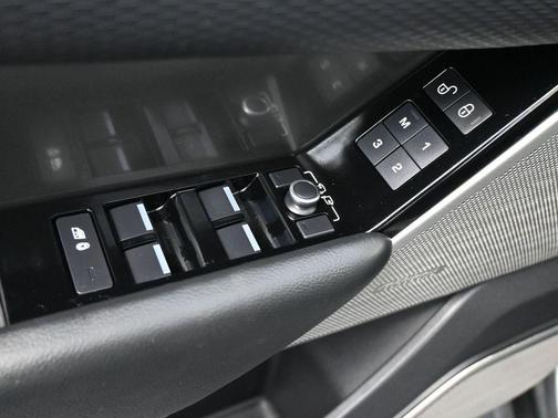 2018 Land Rover Range Rover Velar P380 S