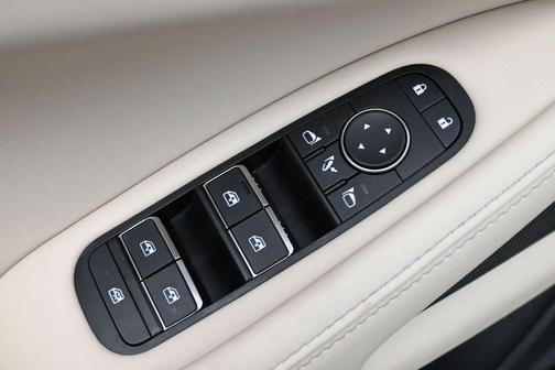 Mineral Black 2023 INFINITI QX60 Luxe
