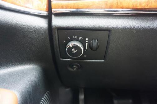 2011 Jeep Grand Cherokee Overland
