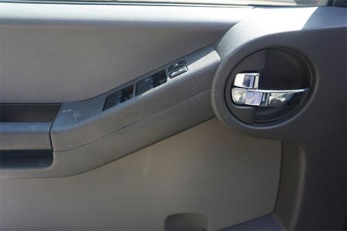 2014 Nissan Xterra S