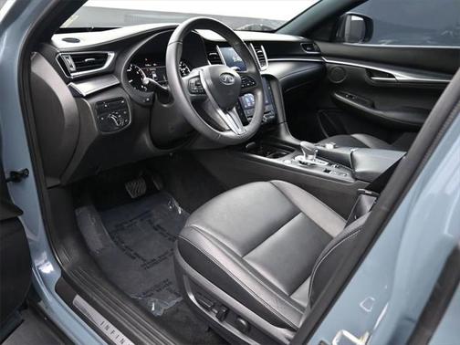 2022 INFINITI QX55 LUXE