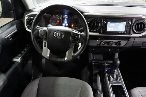 2017 Toyota Tacoma SR5