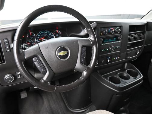 2022 Chevrolet Express 2500 RWD 2500 Regular Wheelbase WT