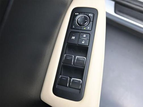 2022 Lexus RX 350L Base