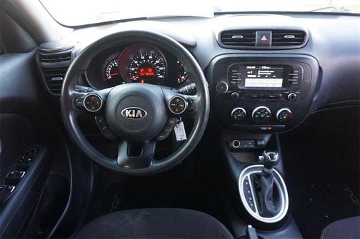 2017 Kia Soul Base