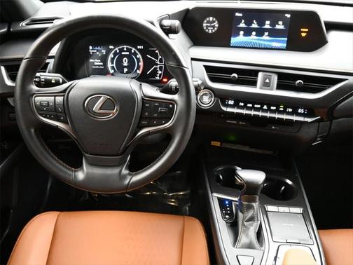 2022 Lexus UX 200 Base
