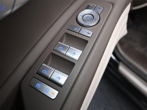 2023 Genesis GV80 2.5T