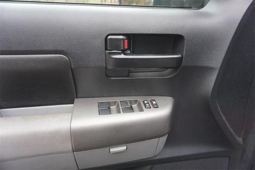 2010 Toyota Tundra Grade