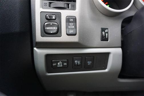 2010 Toyota Tundra Grade