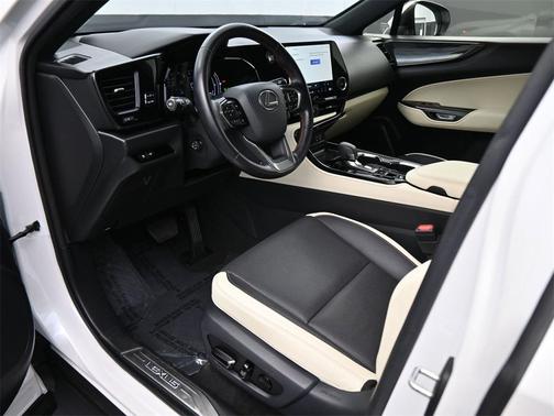 2024 Lexus NX 250 Premium