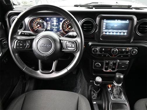 2022 Jeep Gladiator Altitude 4x4