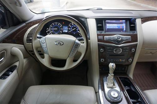 2015 INFINITI QX80 Base