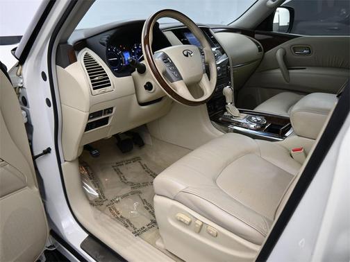 2015 INFINITI QX80 Base