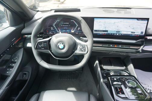 Dark Graphite Metallic 2024 BMW 530 xDrive