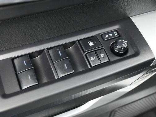 2025 Toyota Tundra Hybrid Platinum