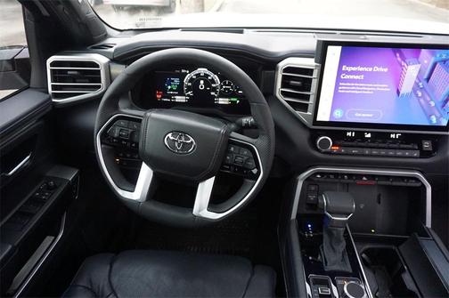 2025 Toyota Tundra Hybrid Platinum