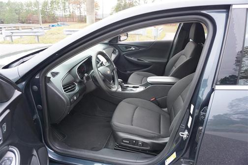 2021 Chevrolet Malibu FWD LT