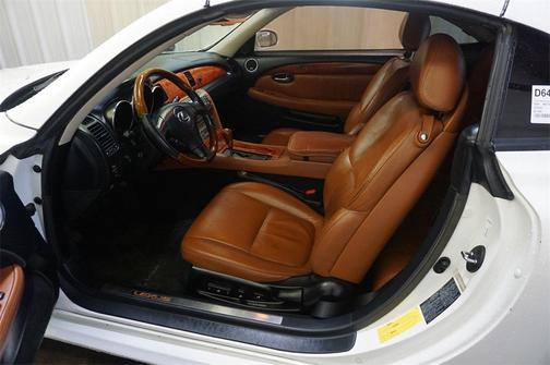 2004 Lexus SC 430 Base