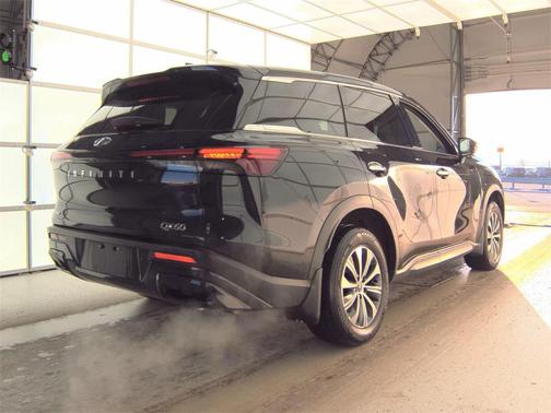 2023 INFINITI QX60 Pure