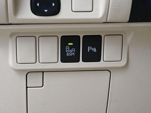2014 Lexus ES 300h Base