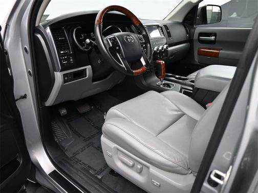 2020 Toyota Sequoia Platinum