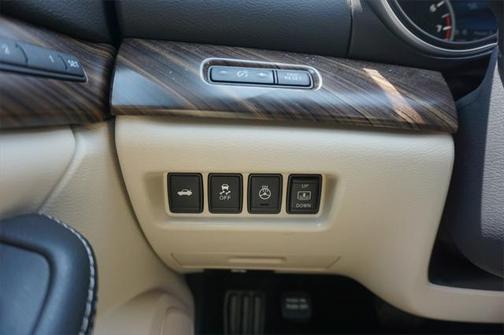 2016 Nissan Maxima 3.5 Platinum