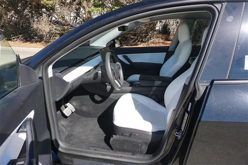 2022 Tesla Model Y Performance Dual Motor All-Wheel Drive