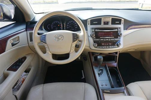 2011 Toyota Avalon Base