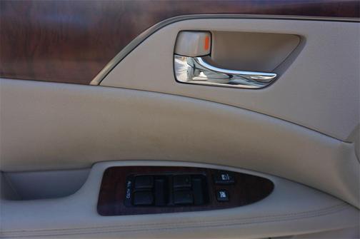 2011 Toyota Avalon Base