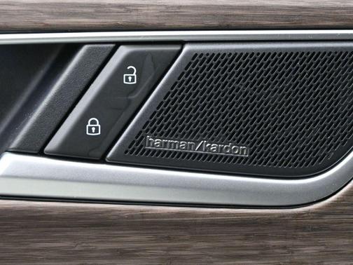 2025 Volkswagen Atlas 2.0T SEL Premium R-Line 4MOTION