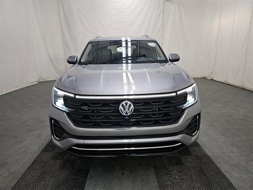 2025 Volkswagen Atlas 2.0T SEL Premium R-Line 4MOTION