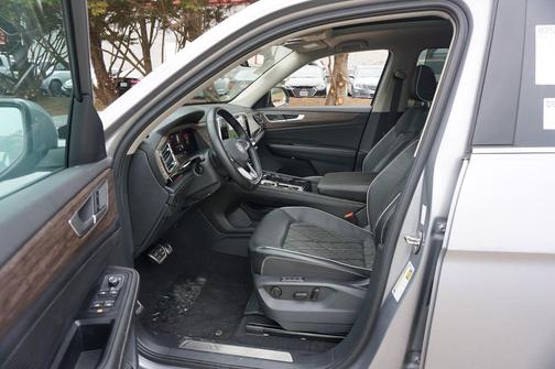 2025 Volkswagen Atlas 2.0T SEL Premium R-Line 4MOTION