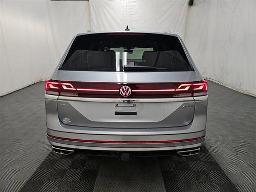 2025 Volkswagen Atlas 2.0T SEL Premium R-Line 4MOTION