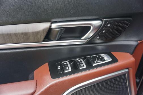 Ebony Black 2024 Kia Telluride SX
