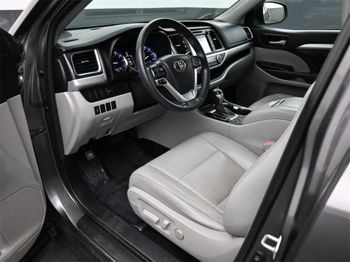 2014 Toyota Highlander XLE