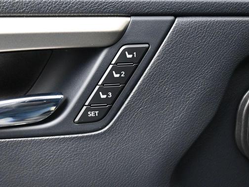 2022 Lexus RX 350L Base