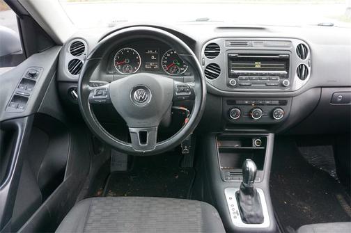 2013 Volkswagen Tiguan S