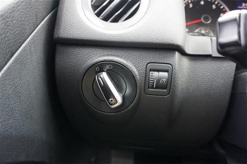 2013 Volkswagen Tiguan S