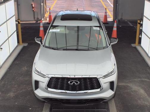 2023 INFINITI QX60 Pure