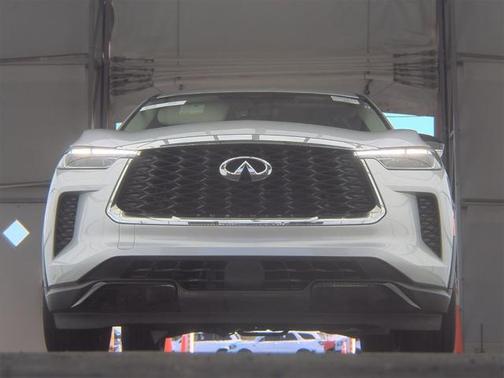 2023 INFINITI QX60 Pure
