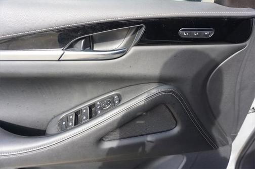 2023 INFINITI QX60 Pure