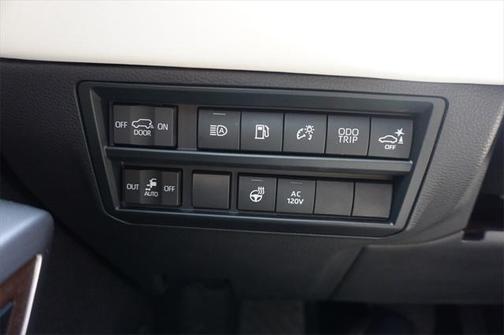 2024 Toyota Sequoia Base