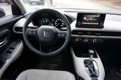 2023 Honda HR-V LX