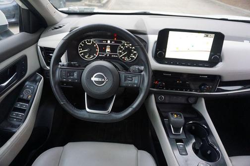 Pearl White 2023 Nissan Rogue SL