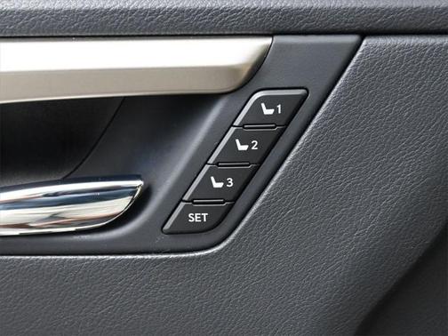 2022 Lexus RX 350L Base