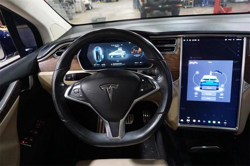 2017 Tesla Model X 75D