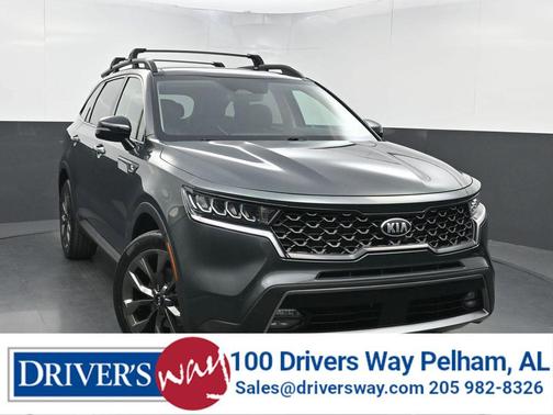 Green 2021 Kia Sorento EX